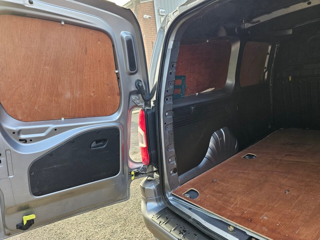 Used Citroen Berlingo 2020 for sale - 77018131: Photo 23