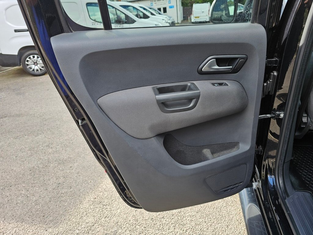 Used Volkswagen Amarok 2013 for sale - 76787660: Photo 21