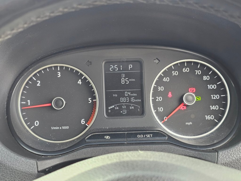 Used Volkswagen Amarok 2013 for sale - 76787660: Photo 46