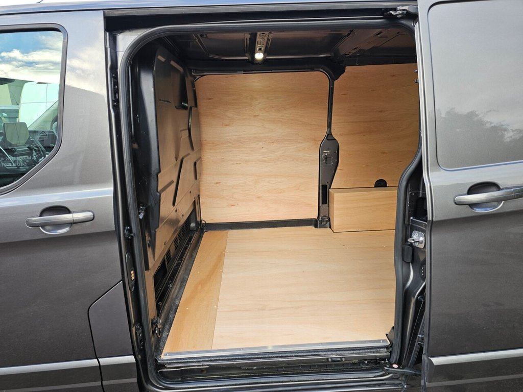Used Ford Transit Custom 2021 for sale - 76787672: Photo 25