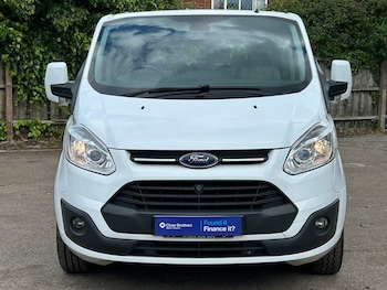 Used Ford Tourneo Custom 2015 for sale - 78557166: Photo