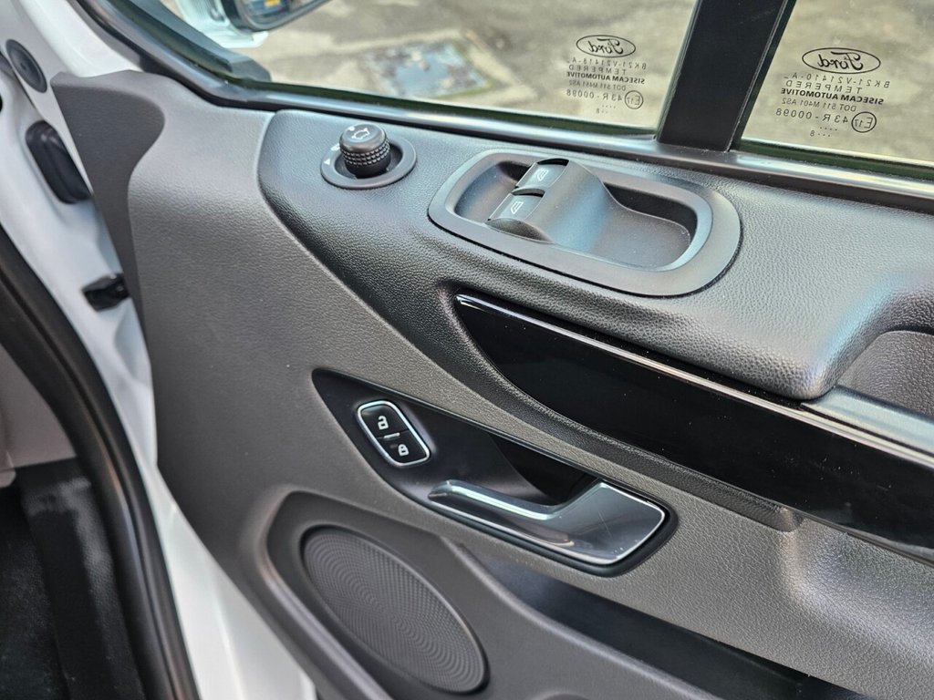 Used Ford Transit Custom 2018 for sale - 76787670: Photo 27