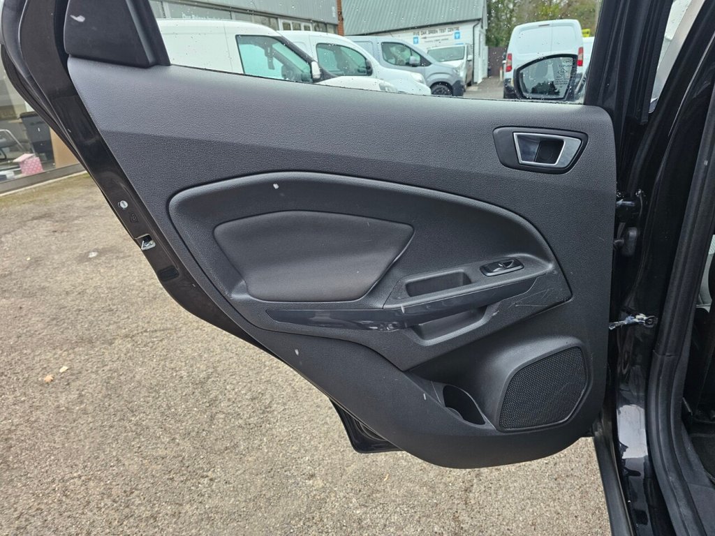 Used Ford Ecosport 2015 for sale - 77122164: Photo 25