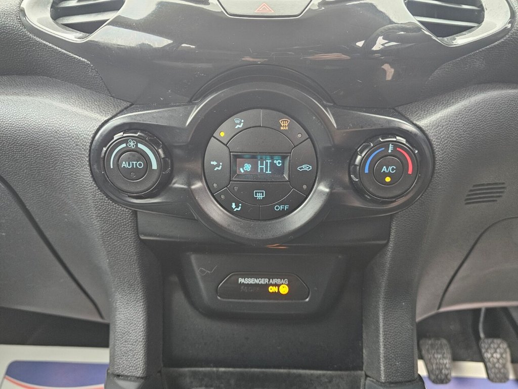 Used Ford Ecosport 2015 for sale - 77122164: Photo 40