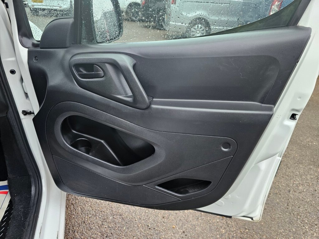 Used Citroen Berlingo 2018 for sale - 77165984: Photo 15