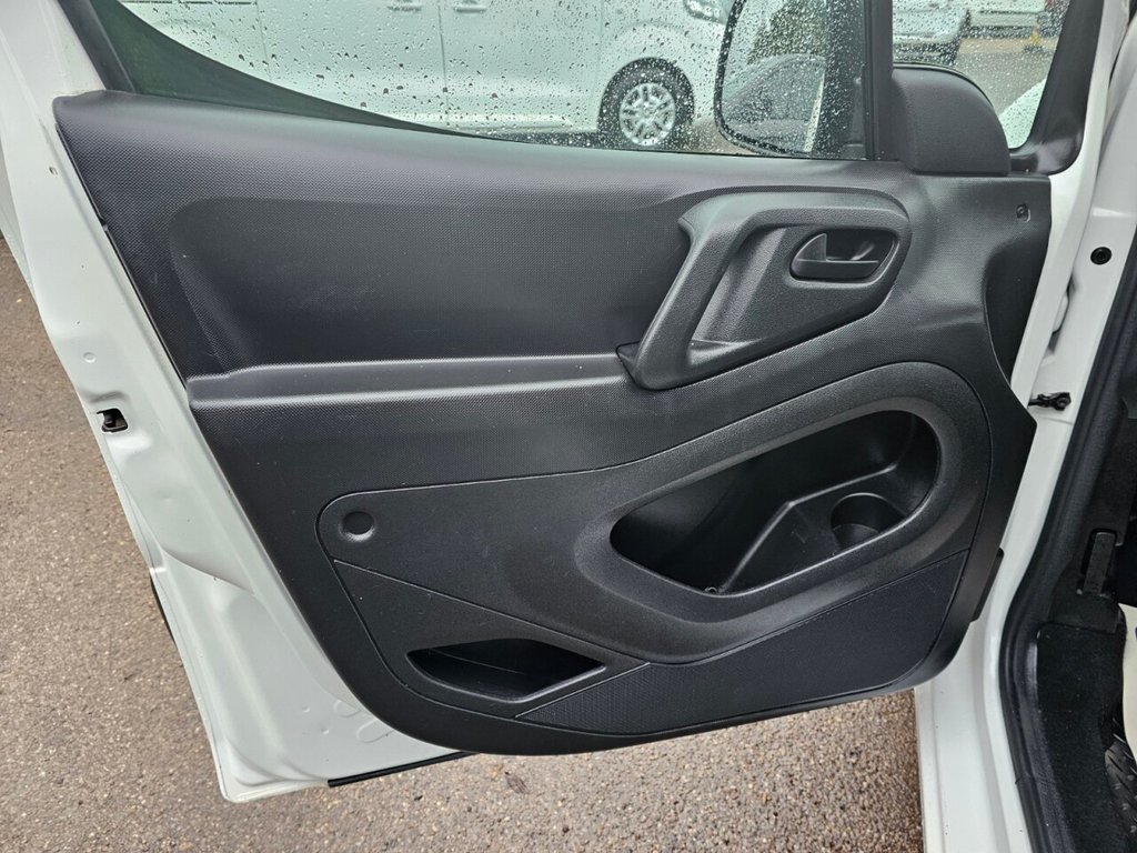 Used Citroen Berlingo 2018 for sale - 77165984: Photo 19