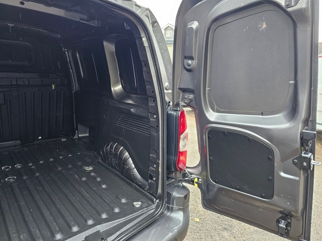 Used Citroen Berlingo 2021 for sale - 77583776: Photo 28