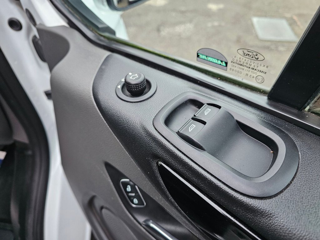 Used Ford Transit Custom 2019 for sale - 77436469: Photo 30