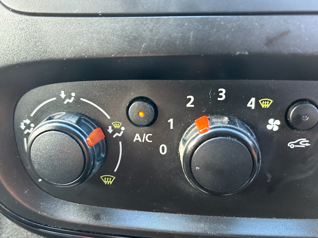 Used Vauxhall Vivaro 2016 for sale - 76787674: Photo 23