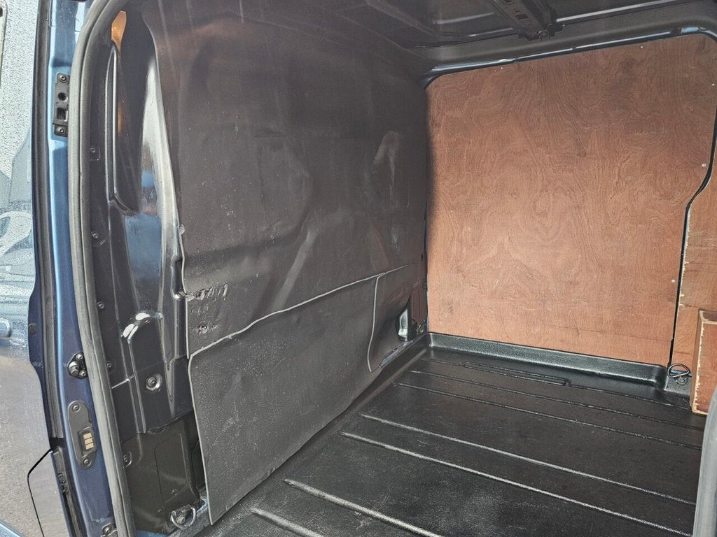 Used Ford Transit Custom 2020 for sale - 76787665: Photo 21