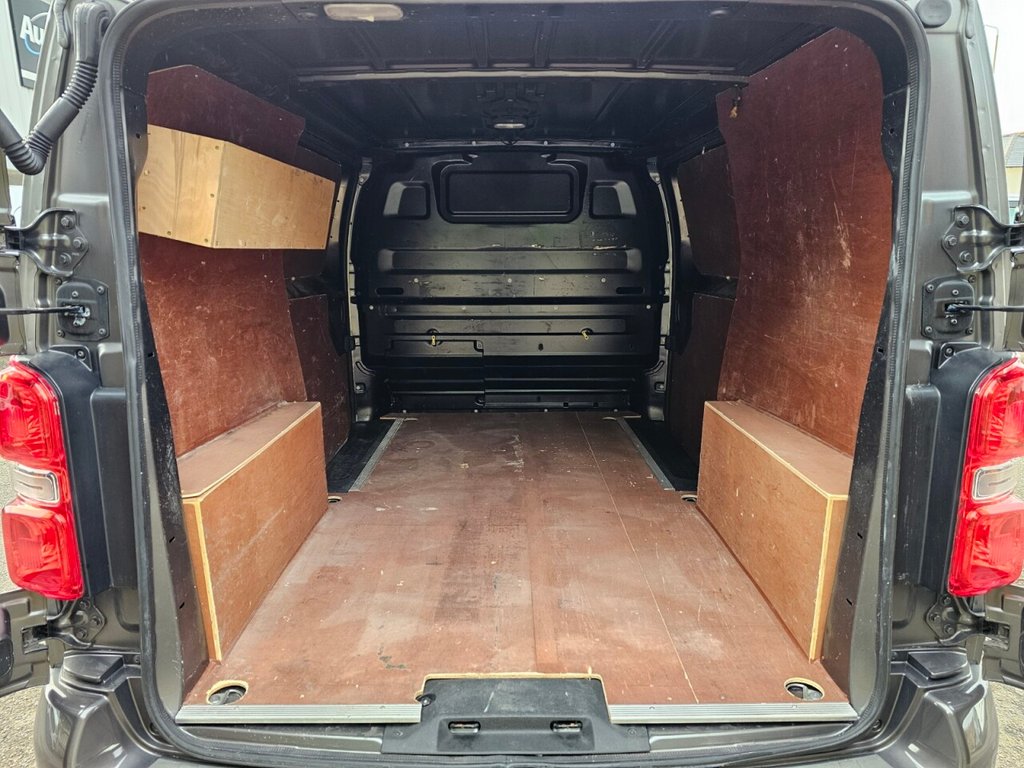 Used Vauxhall Vivaro 2022 for sale - 77583750: Photo 28