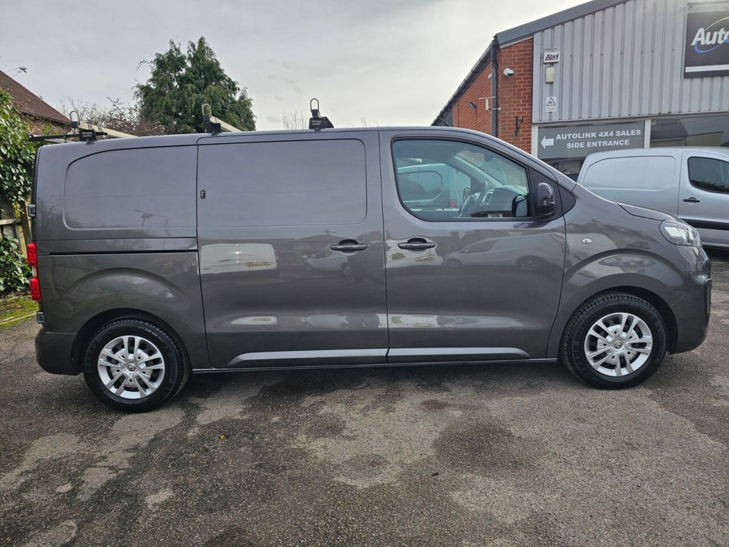 Used Vauxhall Vivaro 2022 for sale - 77583750: Photo 9