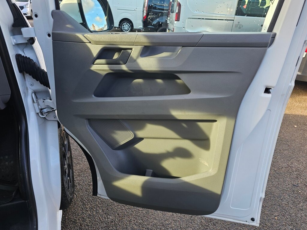 Used Volkswagen Transporter 2020 for sale - 77188415: Photo 15