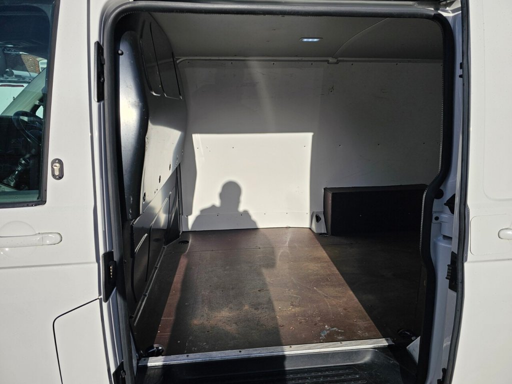 Used Volkswagen Transporter 2020 for sale - 77188415: Photo 23