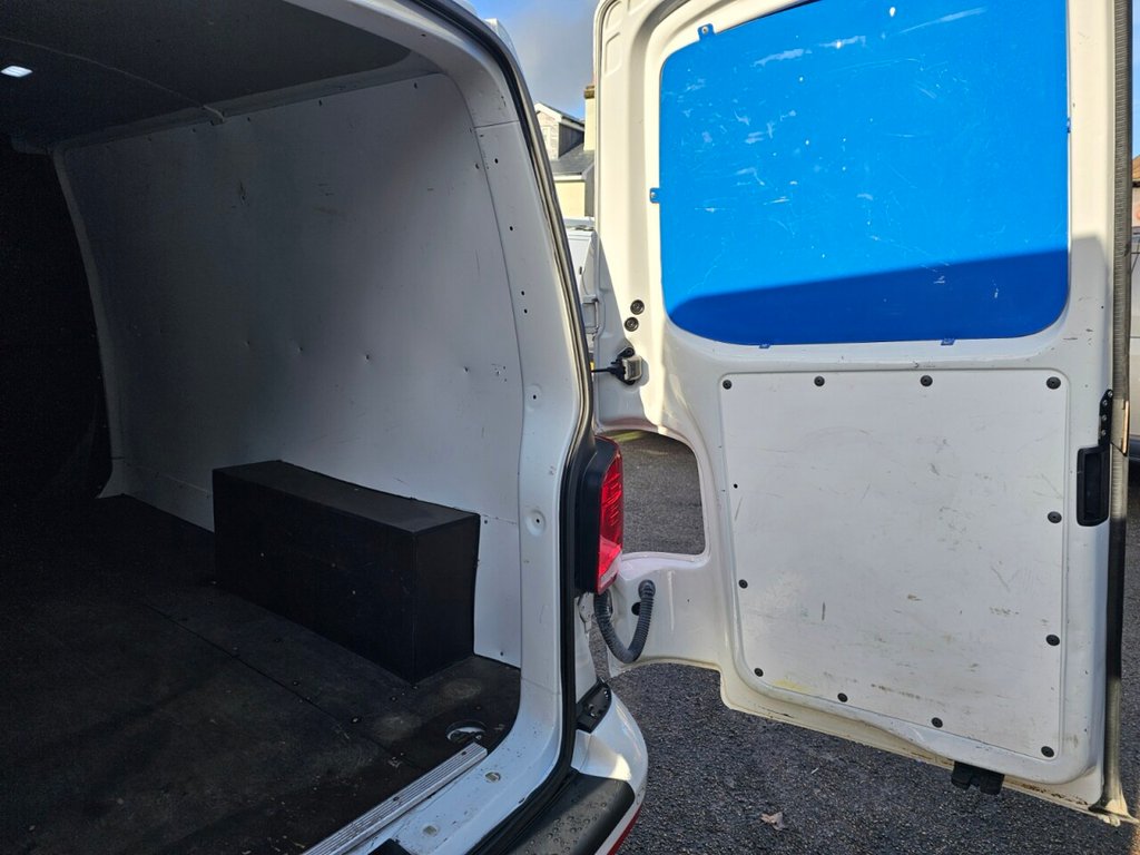 Used Volkswagen Transporter 2020 for sale - 77188415: Photo 28