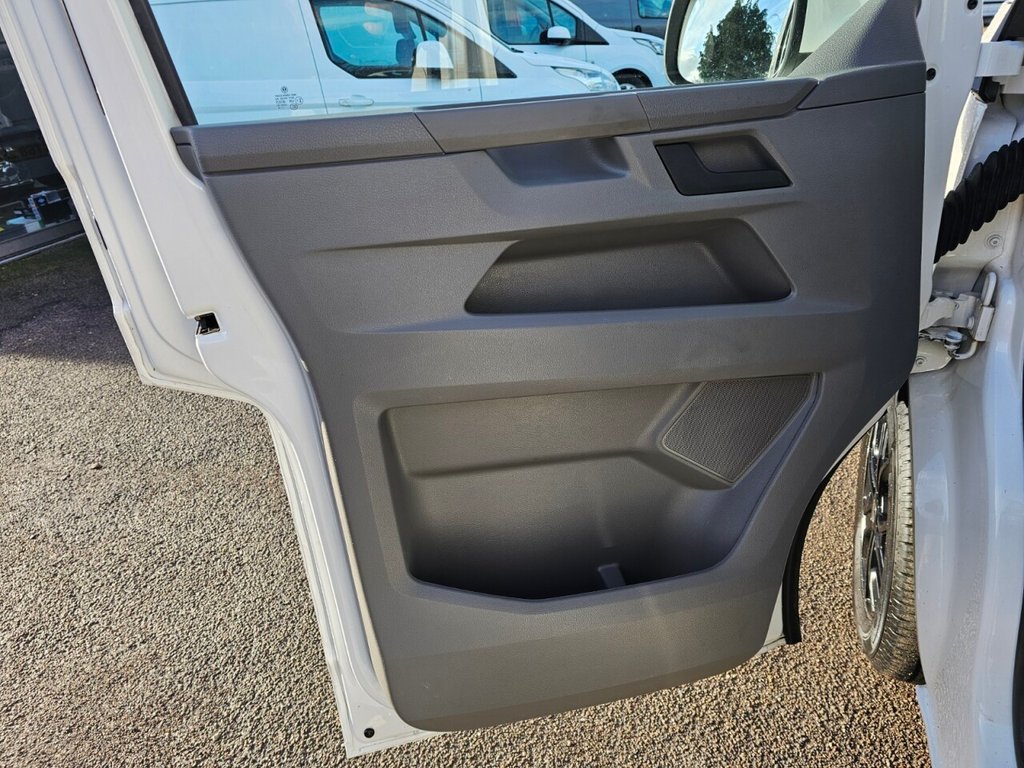 Used Volkswagen Transporter 2020 for sale - 77188415: Photo 35