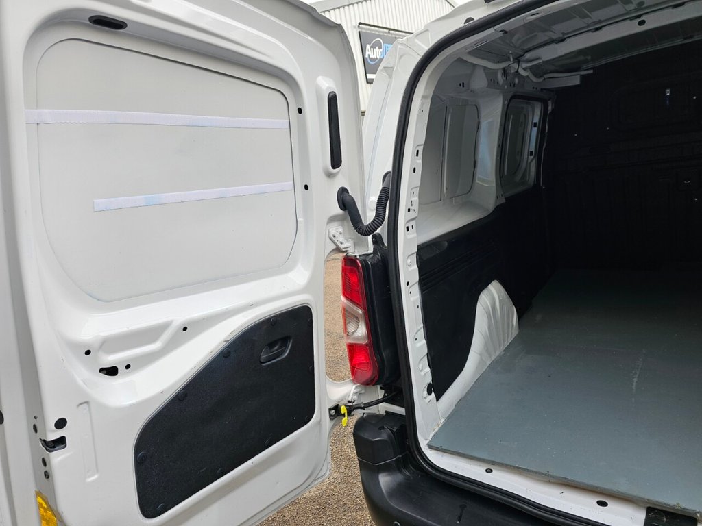 Used Fiat Doblo 2023 for sale - 76787661: Photo 30