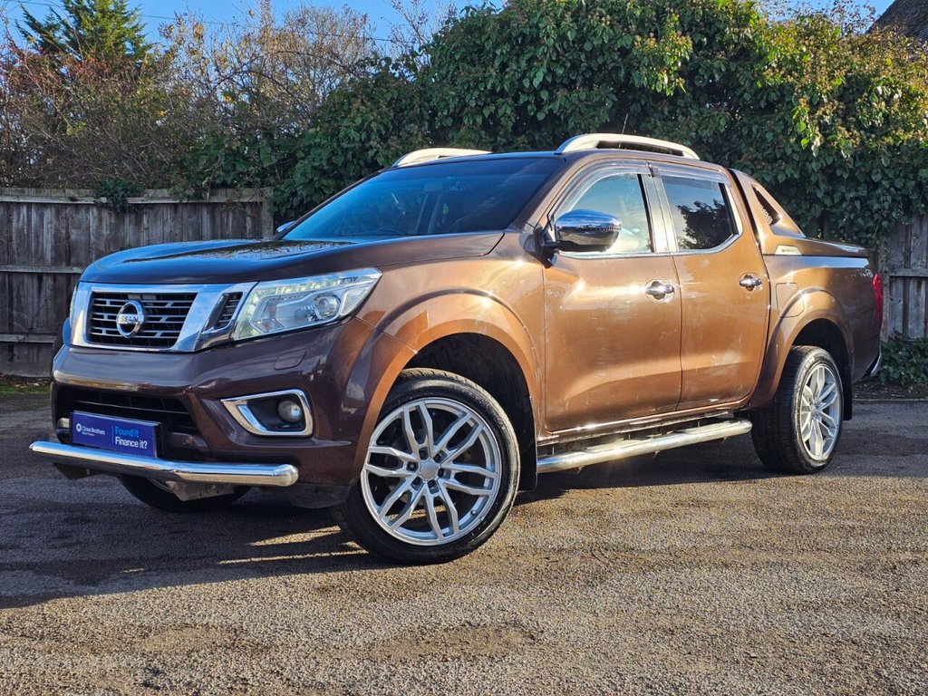 Used Nissan Navara 2017 for sale - 76787669: Photo 2
