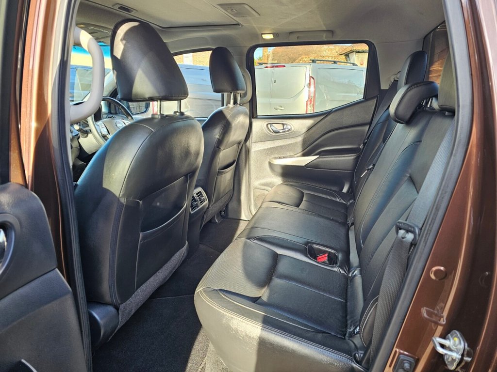 Used Nissan Navara 2017 for sale - 76787669: Photo 25