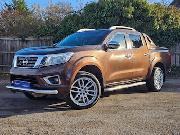 Used Nissan Navara 2017 for sale - 76787669: Photo
