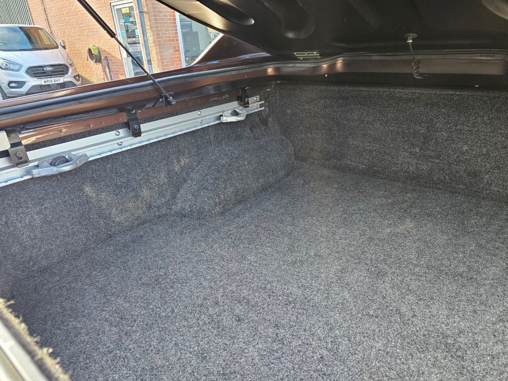 Used Nissan Navara 2017 for sale - 76787669: Photo 38