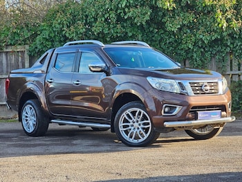 Used Nissan Navara 2017 for sale - 76787669: Photo