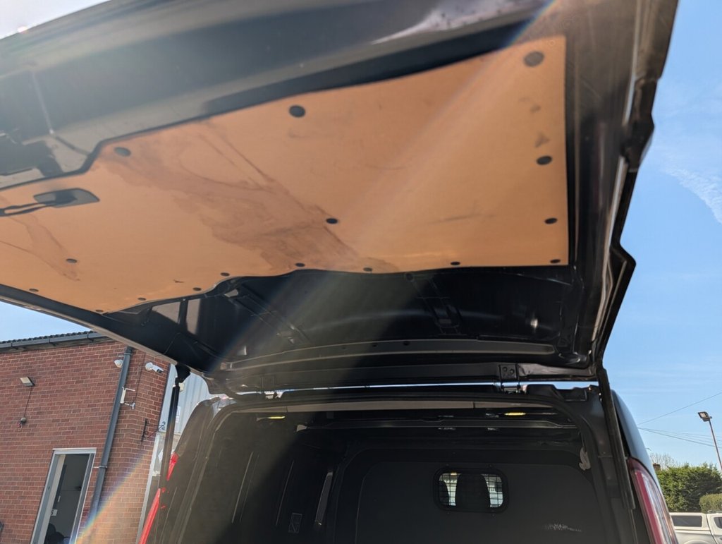 Used Ford Transit Custom 2017 for sale - 78172392: Photo 31