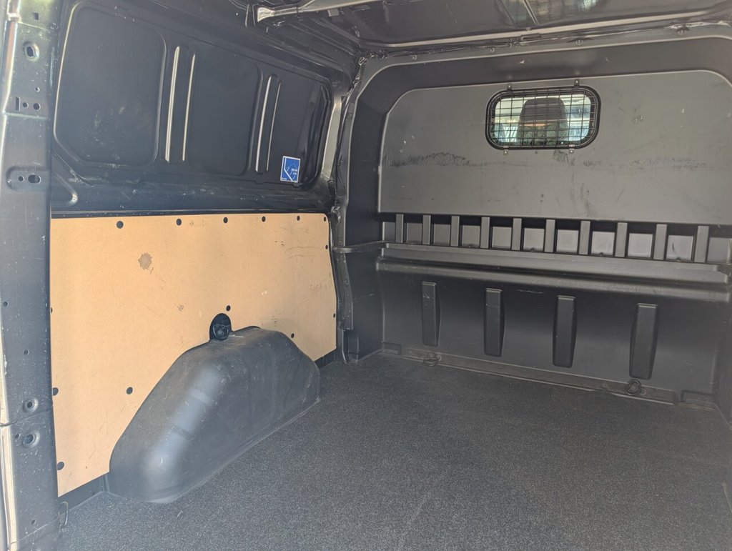 Used Ford Transit Custom 2017 for sale - 78172392: Photo 32