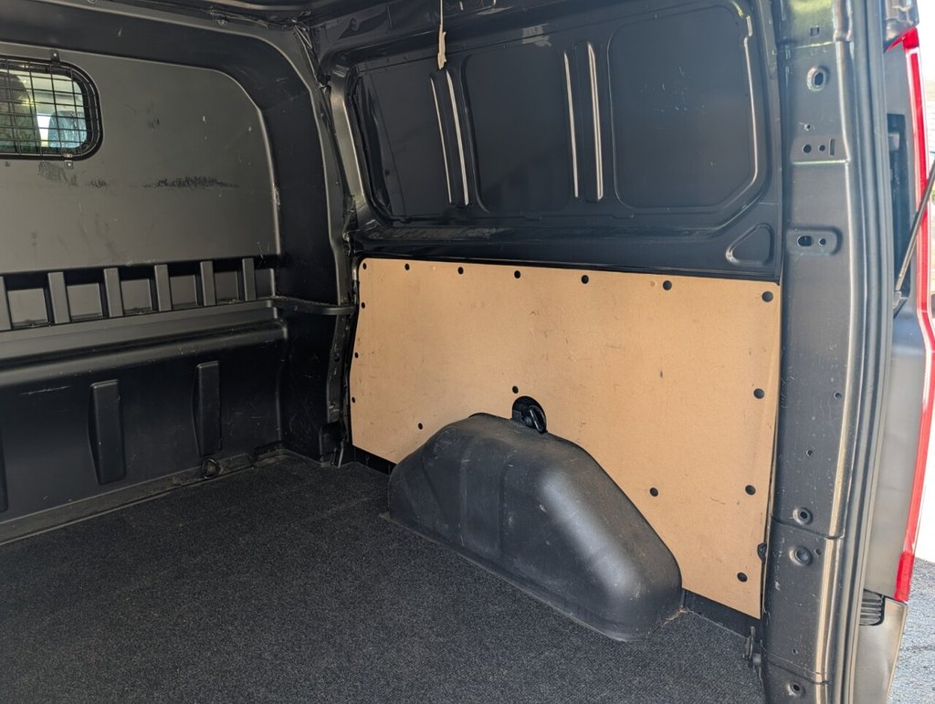 Used Ford Transit Custom 2017 for sale - 78172392: Photo 34