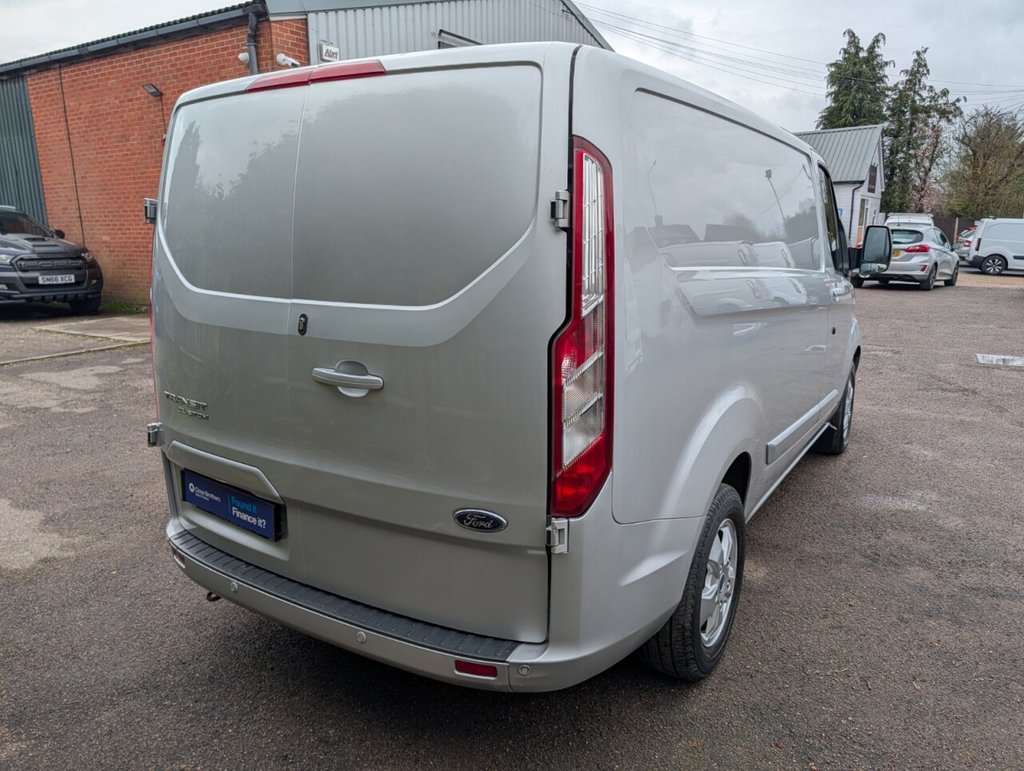 Used Ford Transit Custom 2017 for sale - 77680770: Photo 11