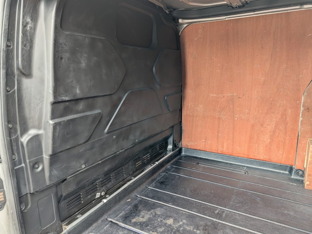 Used Ford Transit Custom 2017 for sale - 77680770: Photo 24
