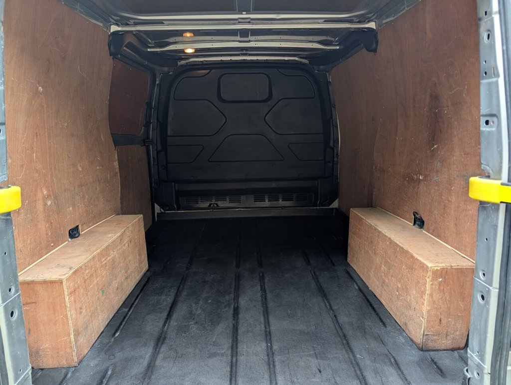 Used Ford Transit Custom 2017 for sale - 77680770: Photo 27