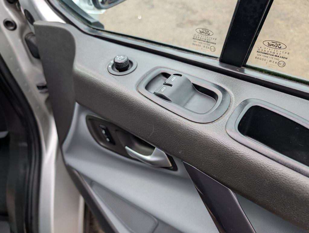Used Ford Transit Custom 2017 for sale - 77680770: Photo 30