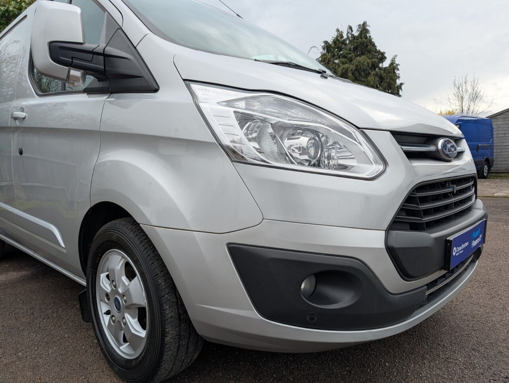 Used Ford Transit Custom 2017 for sale - 77680770: Photo 38