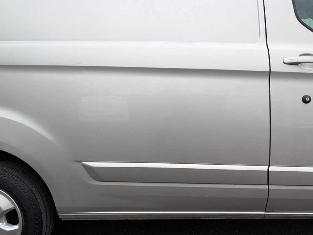 Used Ford Transit Custom 2017 for sale - 77680770: Photo 42