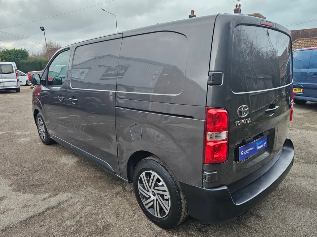 Used Toyota ProAce 2021 for sale - 76883371: Photo 11