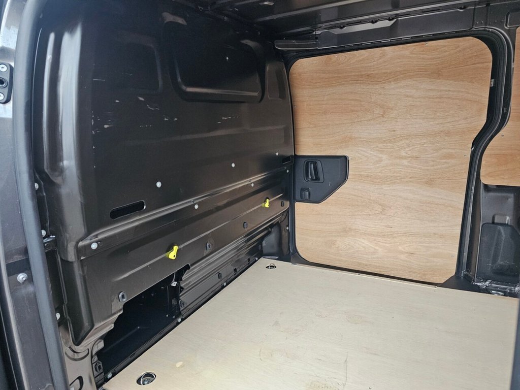 Used Toyota ProAce 2021 for sale - 76883371: Photo 22