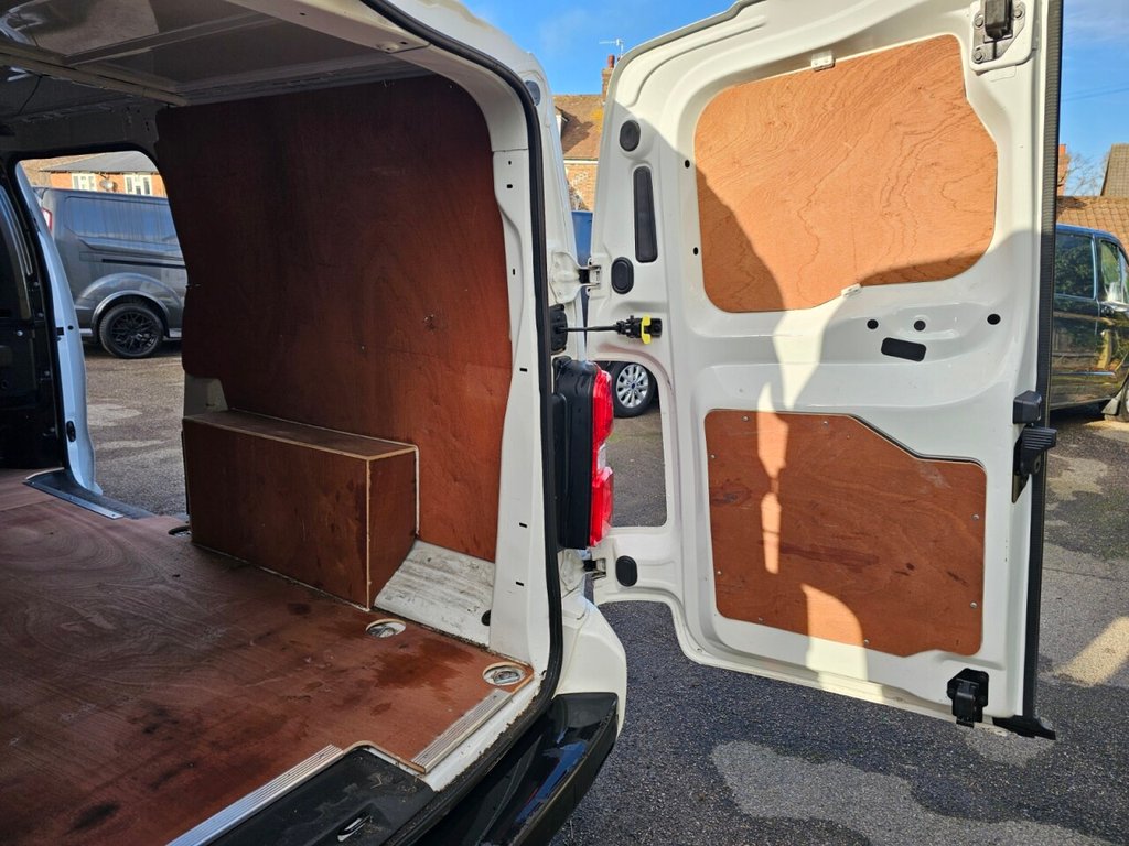 Used Vauxhall Vivaro 2020 for sale - 77018133: Photo 19