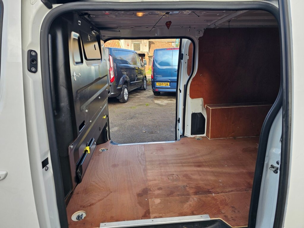 Used Vauxhall Vivaro 2020 for sale - 77018133: Photo 23