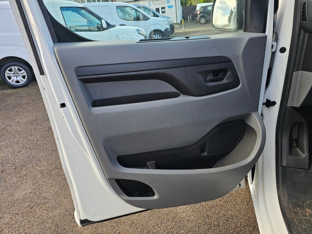 Used Vauxhall Vivaro 2020 for sale - 77018133: Photo 26
