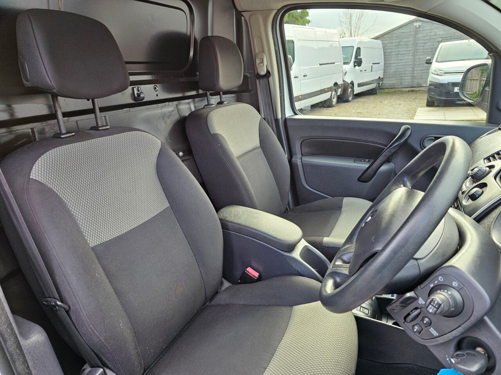 Used Renault Kangoo 2017 for sale - 76787671: Photo 17