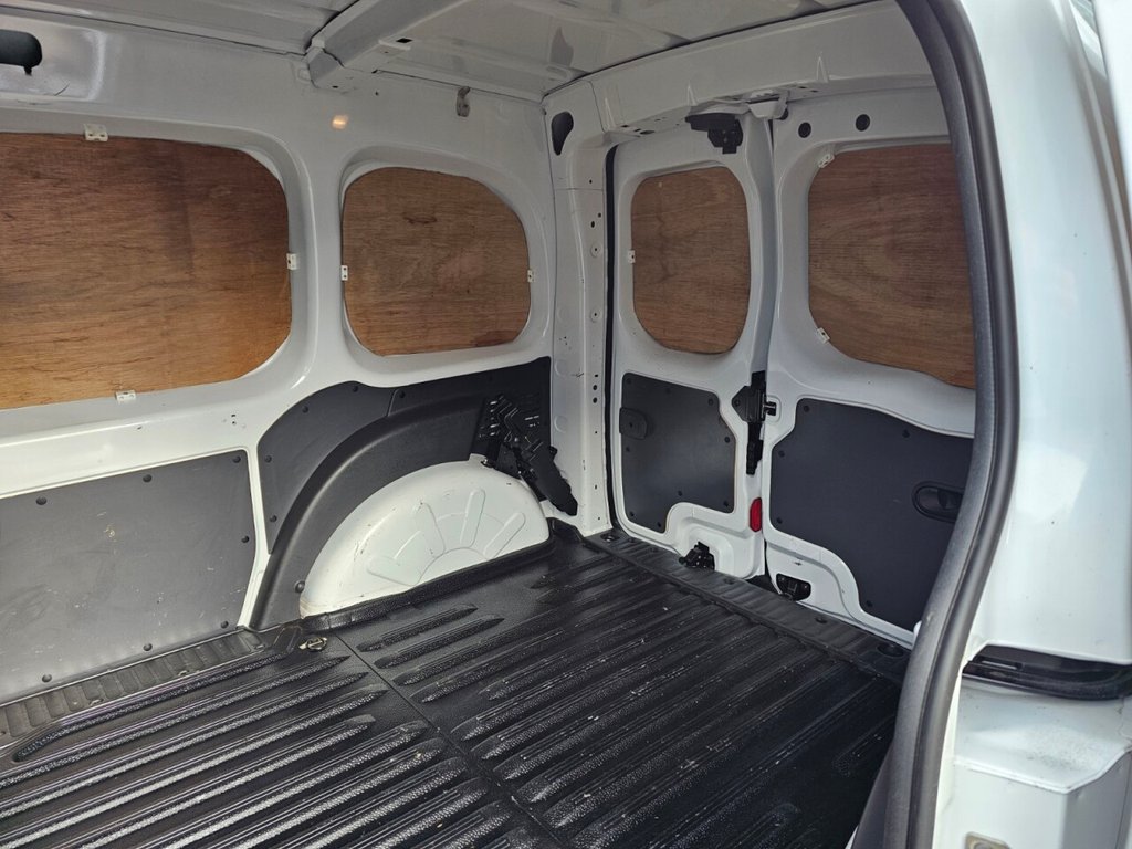 Used Renault Kangoo 2017 for sale - 76787671: Photo 26