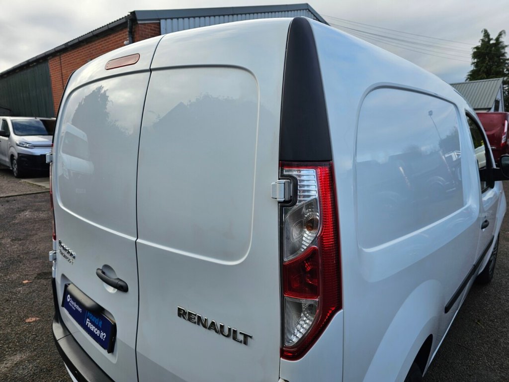 Used Renault Kangoo 2017 for sale - 76787671: Photo 42