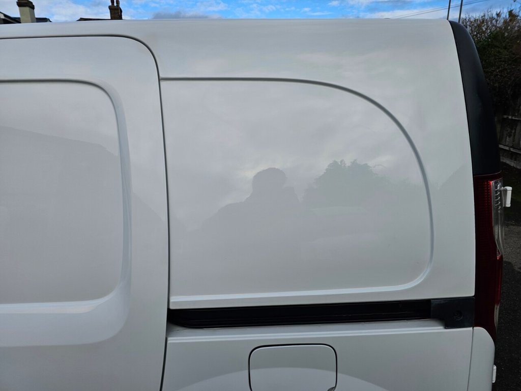 Used Renault Kangoo 2017 for sale - 76787671: Photo 47