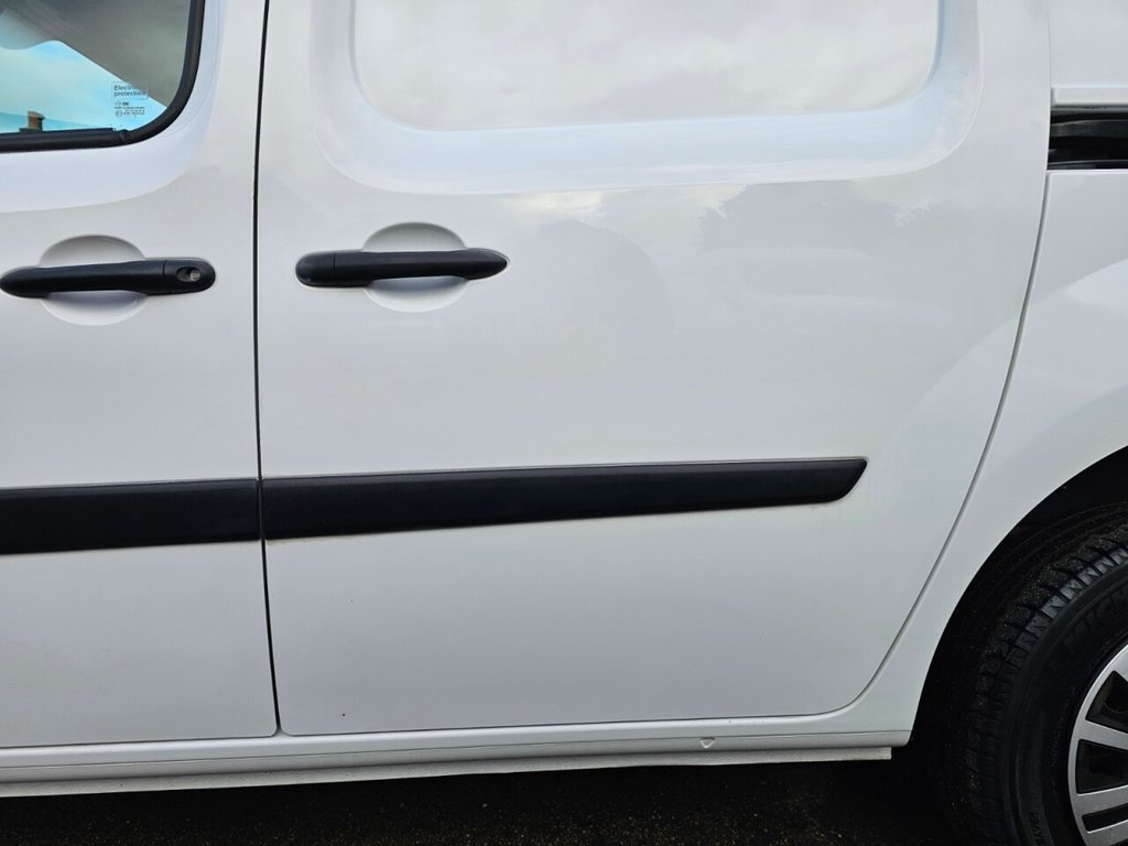 Used Renault Kangoo 2017 for sale - 76787671: Photo 50