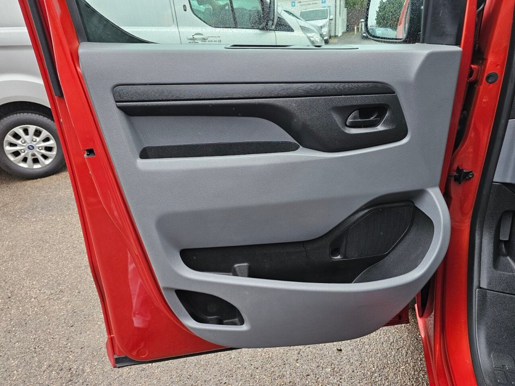 Used Vauxhall Vivaro 2020 for sale - 76820987: Photo 21