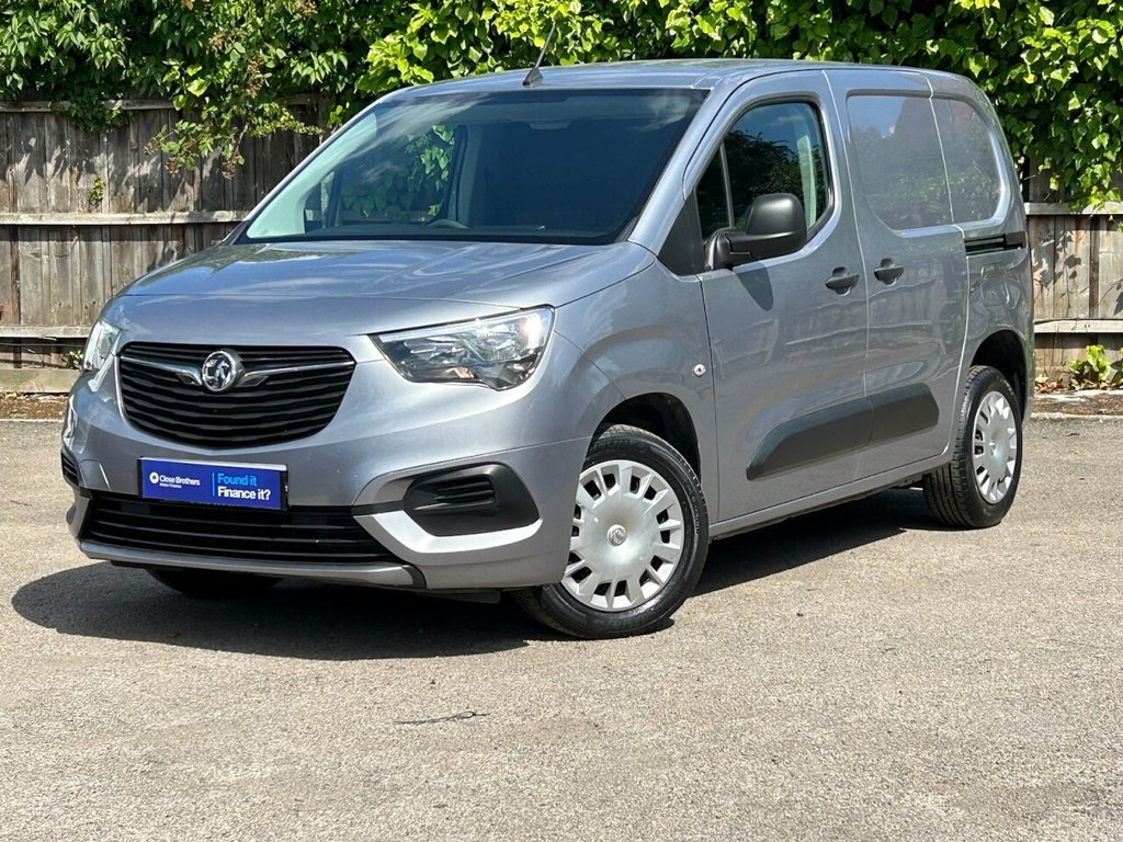 Used Vauxhall Combo 2019 for sale - 76787663: Photo 2