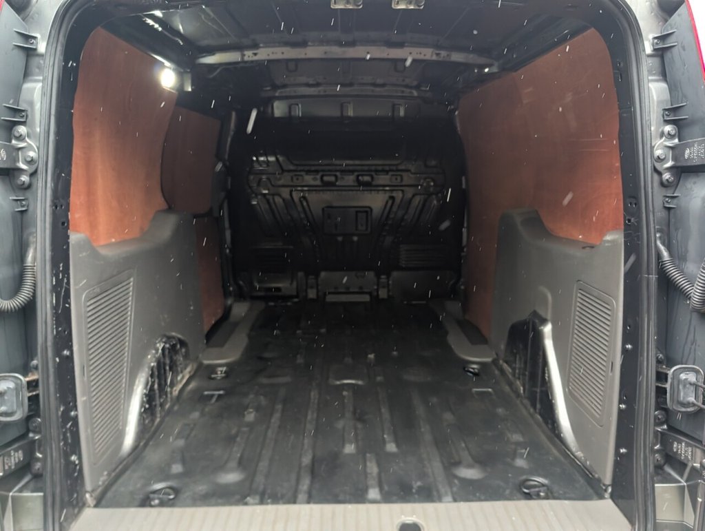 Used Ford Transit Connect 2022 for sale - 77765201: Photo 28