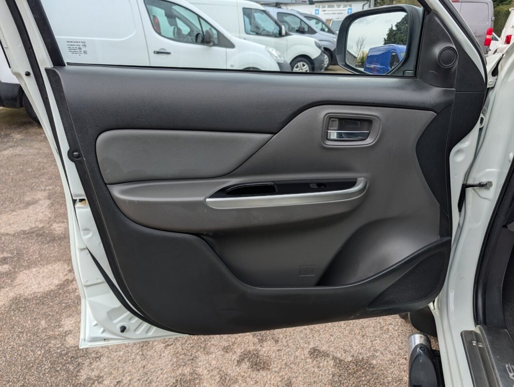 Used Mitsubishi L200 2015 for sale - 77891252: Photo 19