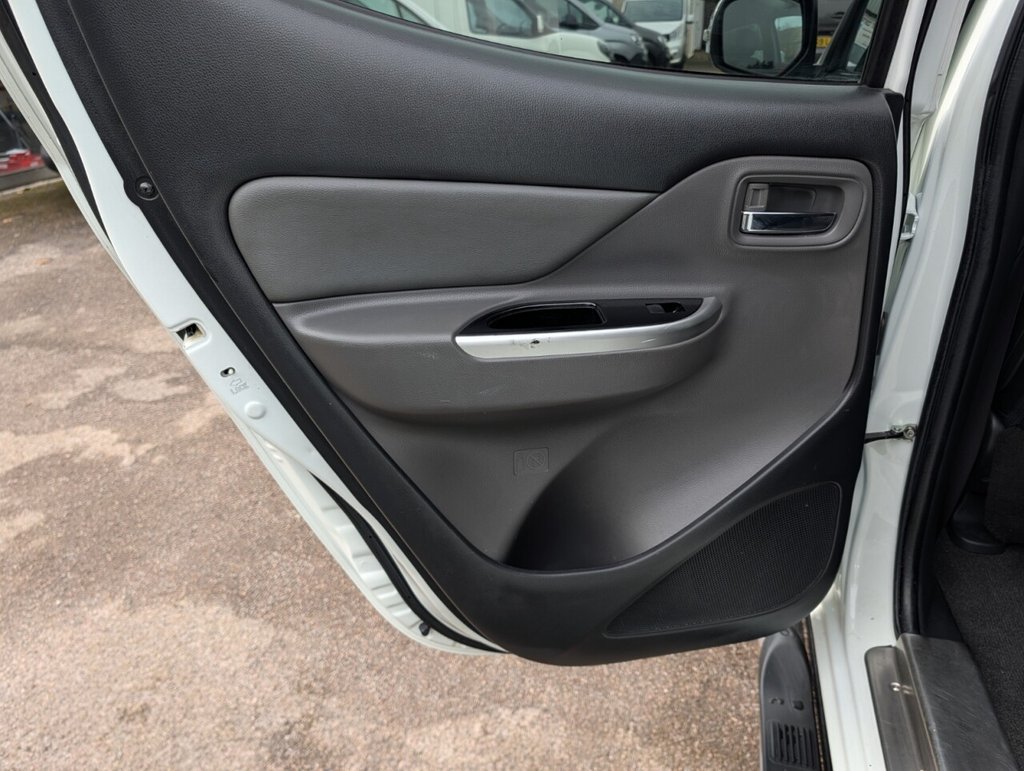 Used Mitsubishi L200 2015 for sale - 77891252: Photo 23